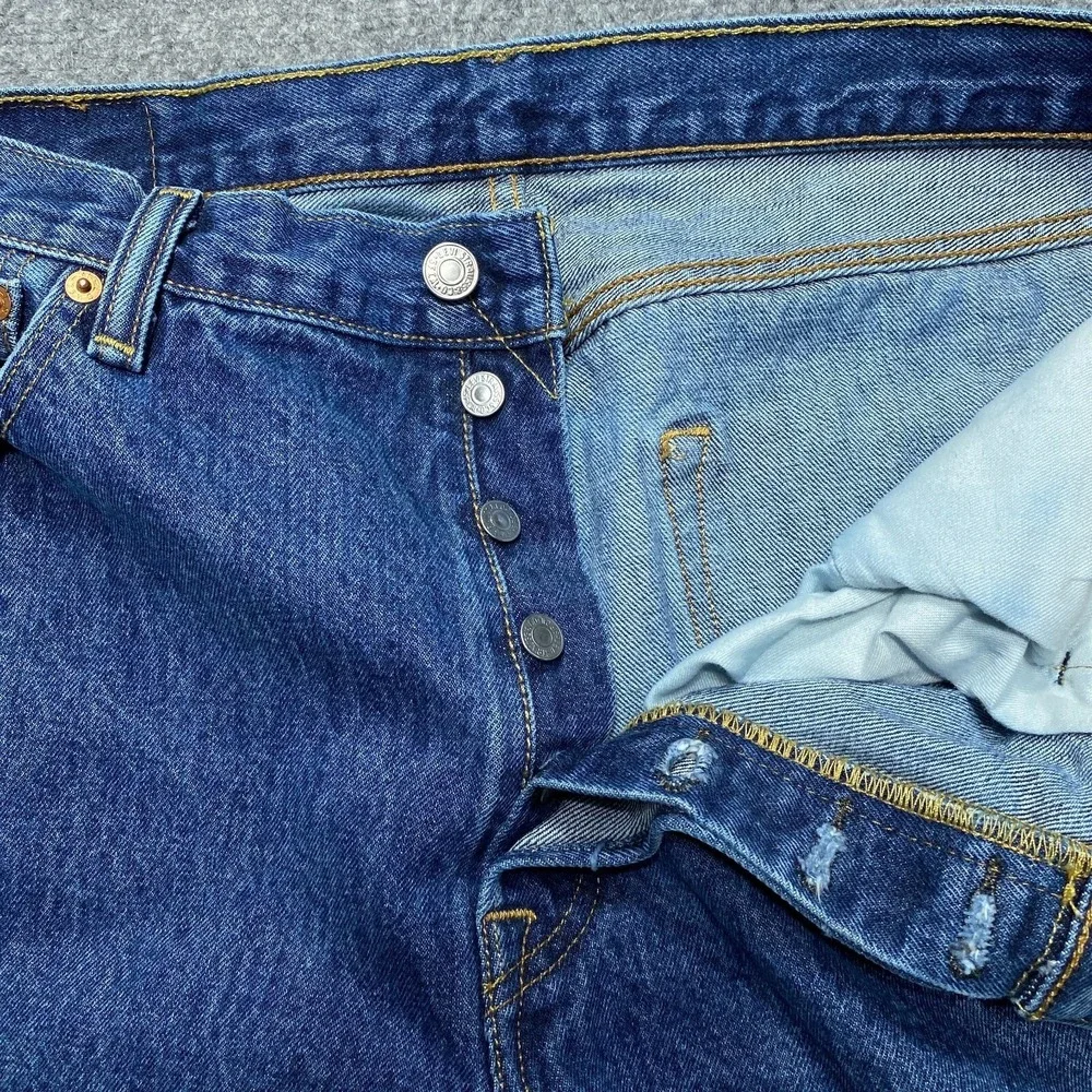 Levis Jeans Men 36x30 Blue 501 Button Fly Classic Straight Leg Medium Wash